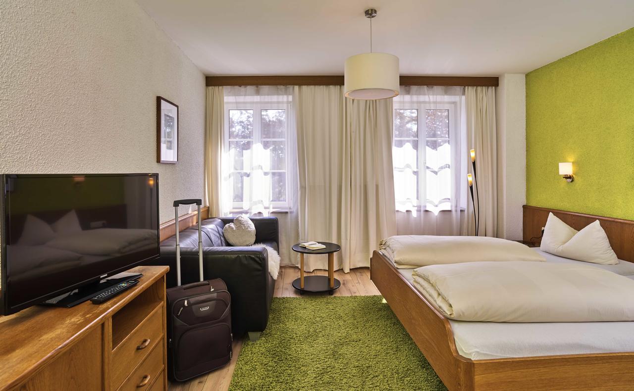 Gasthof Escherich Büchlberg Zewnętrze zdjęcie